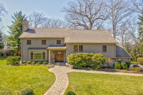 10 Ramapo Trl, Chatham Twp, NJ 07928