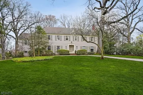 26 Coniston Rd, Millburn Twp., NJ 07078