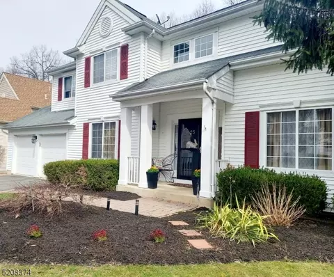 25 Winding Brook Ln, Jefferson, NJ 07438