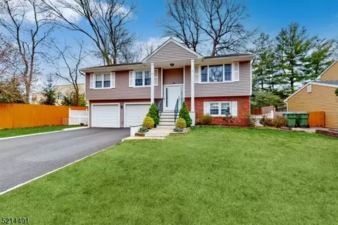 50 Summer St, Edison, NJ 08820
