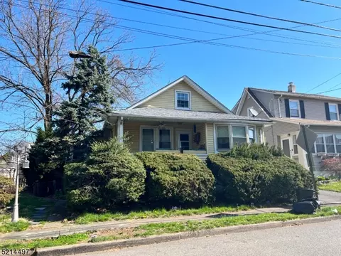 25 Minerva Ave, Hawthorne, NJ 07506