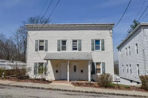 133 135 W Chrystal St, Dover, NJ 07801
