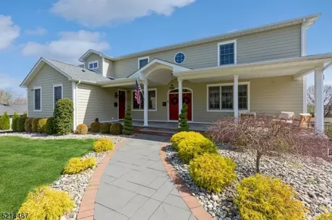 41 Kinney St, Madison, NJ 07940