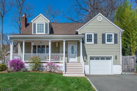 63 Lake Dr W, Wayne, NJ 07470
