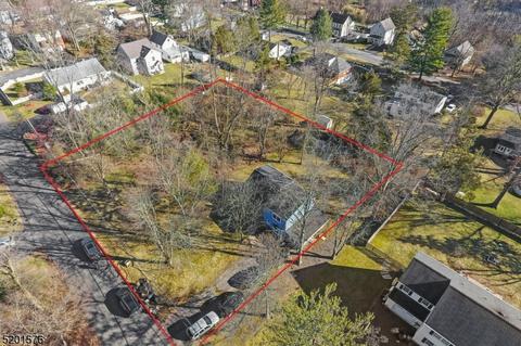417 Chestnut St, Long Hill, NJ 07980