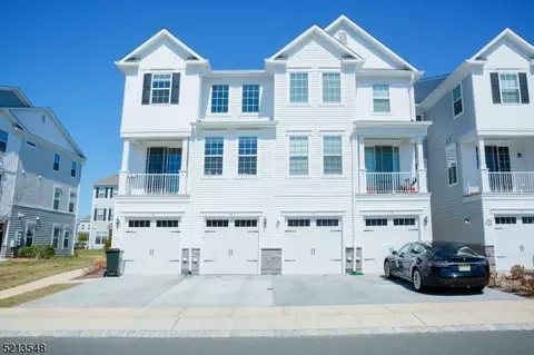 7 Tippet St # a, Hillsborough, NJ 08844