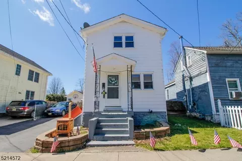 108 Water St, Hackettstown, NJ 07840