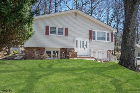 21 Cherokee Ave, Rockaway, NJ 07866