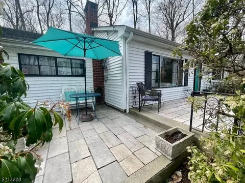 55 Two Bridges Rd, Montville Twp, NJ 07082