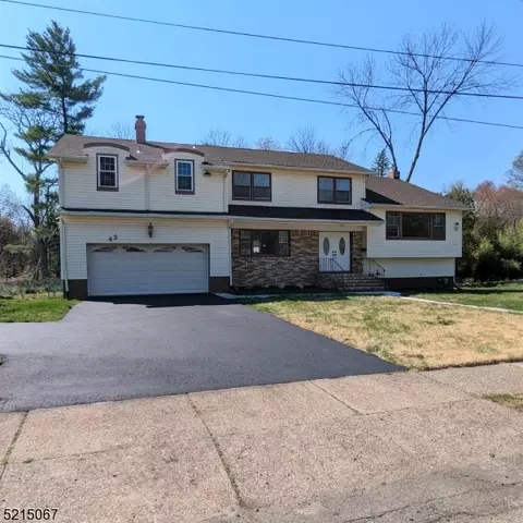 43 Winding Way, Wayne, NJ 07470