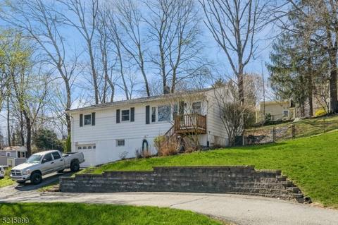64 Brooklyn Rd, Stanhope, NJ 07874