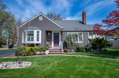 445 Winthrop Rd, Union, NJ 07083