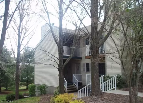 355 Potomac Dr, Basking Ridge, NJ 07920