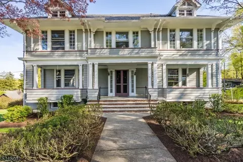 411 W Plane St, Hackettstown, NJ 07840