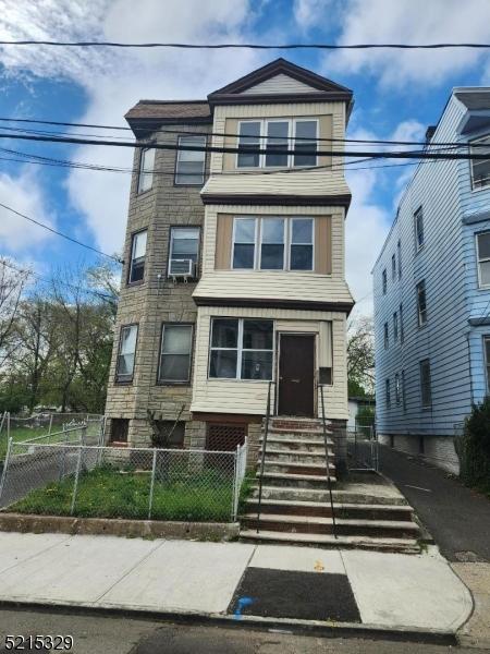 187 22nd St, Irvington, NJ 07111