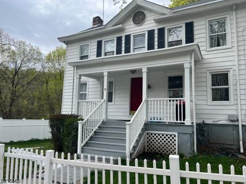 38 Main St #1, Glen Gardner, NJ 08826
