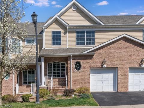 9 Cicely Ct, Sparta, NJ 07871