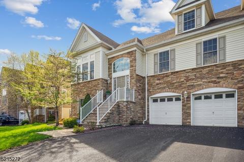 31 Baxter Ln, West Orange, NJ 07052