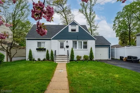 1126 Edgewood Rd, Elizabeth, NJ 07208