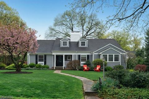 10 Hawthorn Dr, Westfield, NJ 07090