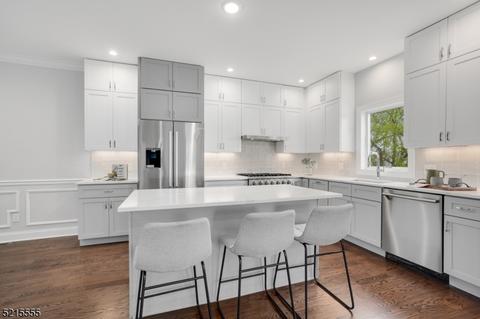 146 Broad St #2, Summit, NJ 07901