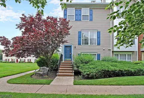 707 Dunn Cir, Bridgewater, NJ 08807
