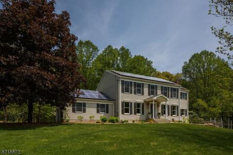 84 Harmony Brass Castle Rd, Washington Twp, NJ 07882