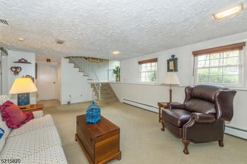 1 Hamilton Pl, Pine Brook, NJ 07058 photo 16
