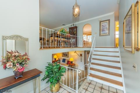 1 Hamilton Pl, Pine Brook, NJ 07058 photo 2