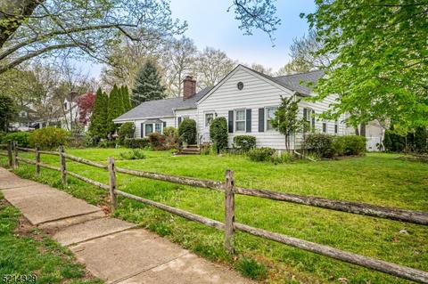 134 Amboy Ave, Metuchen, NJ 08840