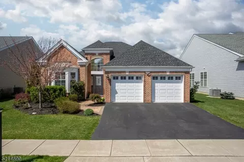 82 Gordon Way, Mount Olive, NJ 07836