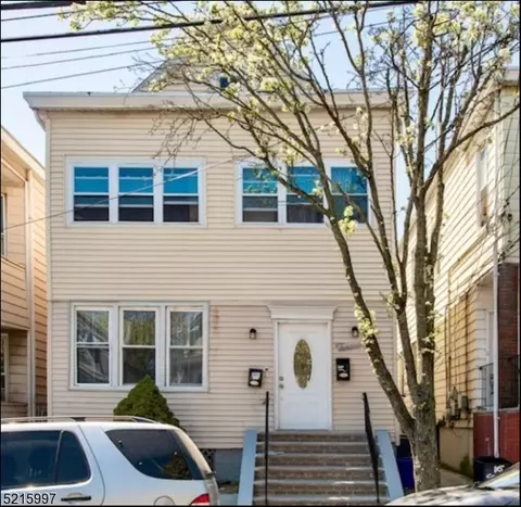 13 Spencer Pl, Garfield, NJ 07026