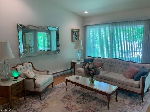 33 Hillside Ct, Clinton, NJ 08809 photo 9