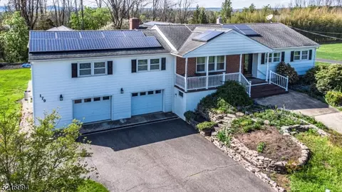 179 County Road 513, Frenchtown, NJ 08825