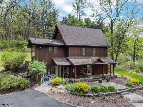 100 Free Union Rd, Belvidere, NJ 07823