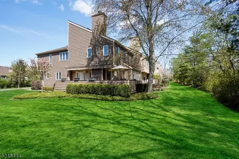 192 Windsor Pl, Madison, NJ 07940