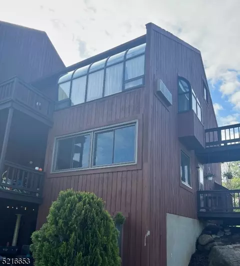 2 Le Touquet #8, Vernon, NJ 07462