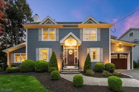 571 Topping Hill Rd, Westfield, NJ 07090