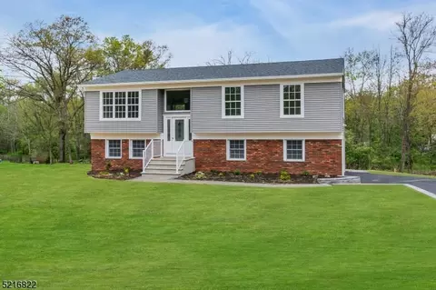 13 Sunset Ave, Princeton, NJ 08540