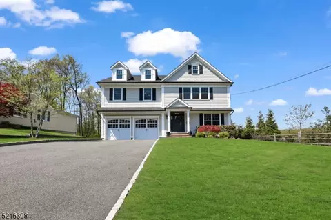 64 Sherwood Ave, Madison, NJ 07940