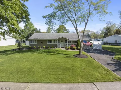 21 Joline Rd, South Brunswick, NJ 08824
