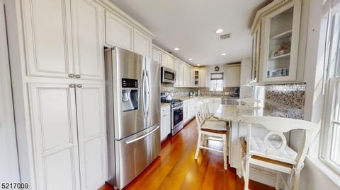 492 Bailey Ave, Union, NJ 07083 photo 4