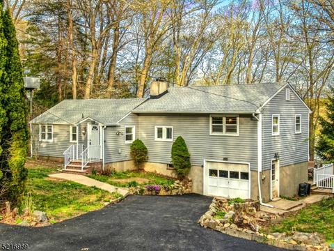 21 Highview Ter, Wharton, NJ 07885