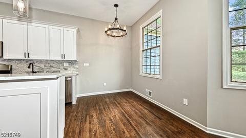 23 Dowitcher Ct, Wayne, NJ 07470 photo 9