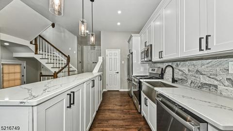 23 Dowitcher Ct, Wayne, NJ 07470 photo 6