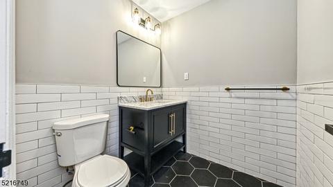 23 Dowitcher Ct, Wayne, NJ 07470 photo 14