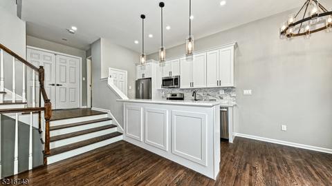 23 Dowitcher Ct, Wayne, NJ 07470 photo 10