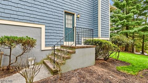 23 Dowitcher Ct, Wayne, NJ 07470 photo 3