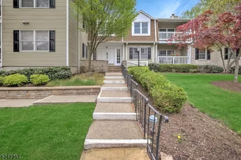14 Heritage Dr # C, Chatham Twp, NJ 07928