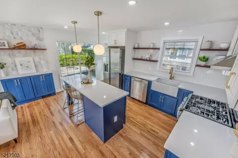 100 Pearl St, Westfield, NJ 07090